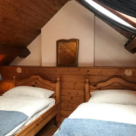 Newly Refurbished Self-Catering Lodge Sleeping 5