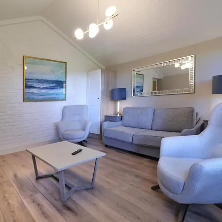 Wells House & Gardens Self Catering 2 Bedrooms & Sofa Bed Sleep 6 Wexford